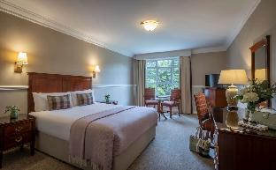 the court yard hotel