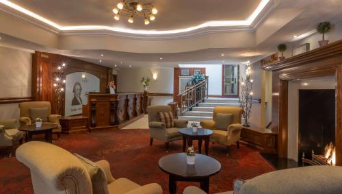 the court yard hotel