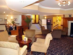 the court yard hotel