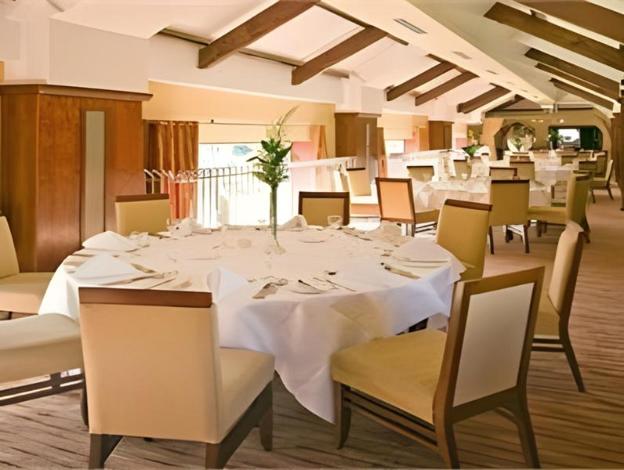 the court yard hotel