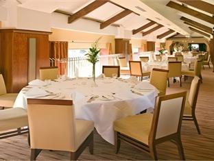 the court yard hotel