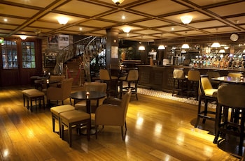 the court yard hotel