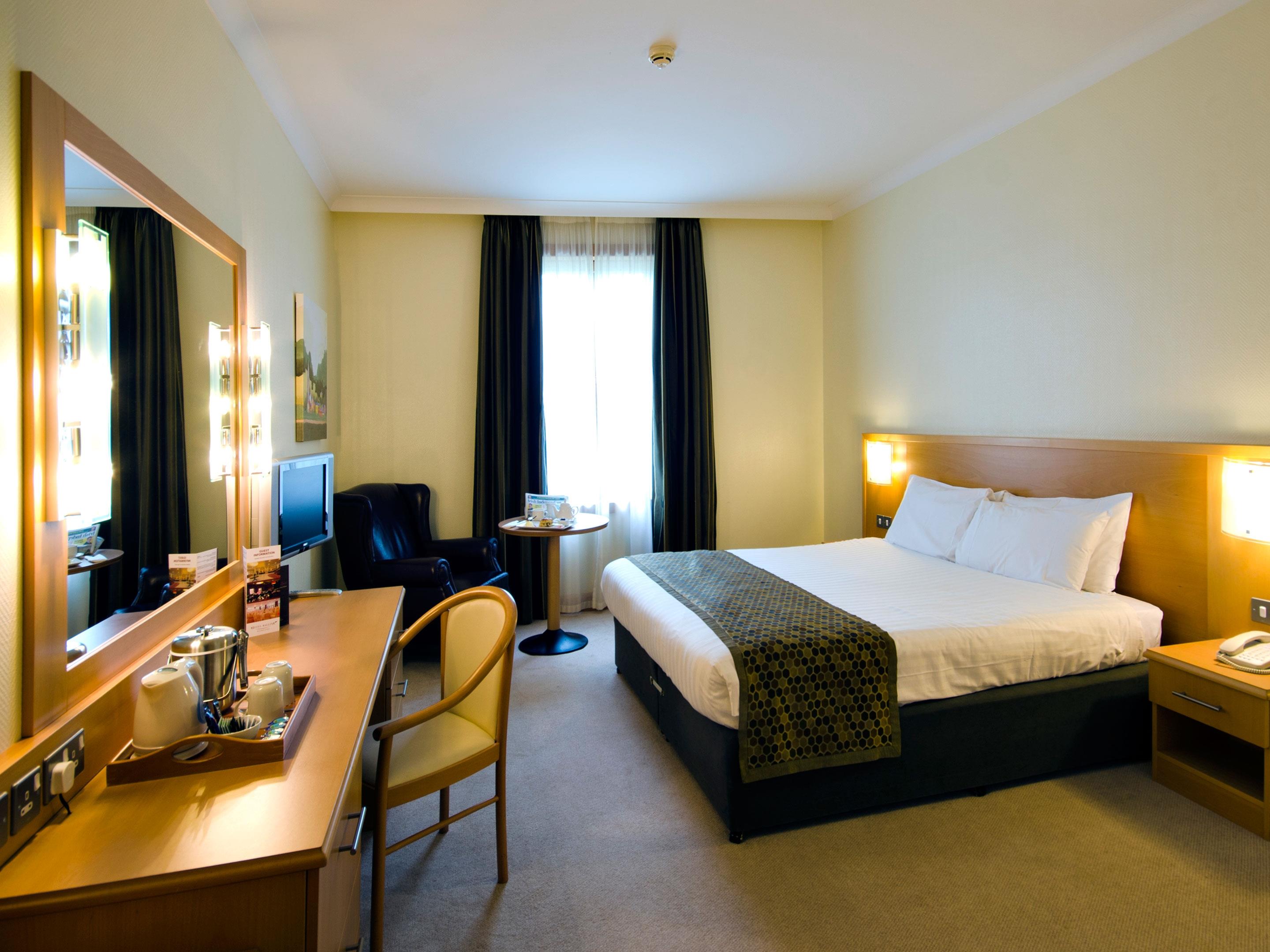 great national hotel ballina