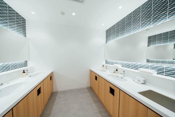 webase hiroshima hostel