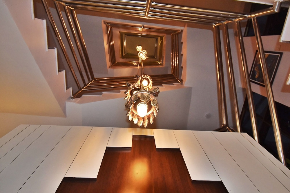 feel like home nepal