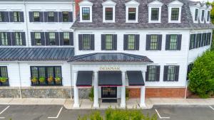 Delamar Southport,Fairfield>>Bridgeport,4 star