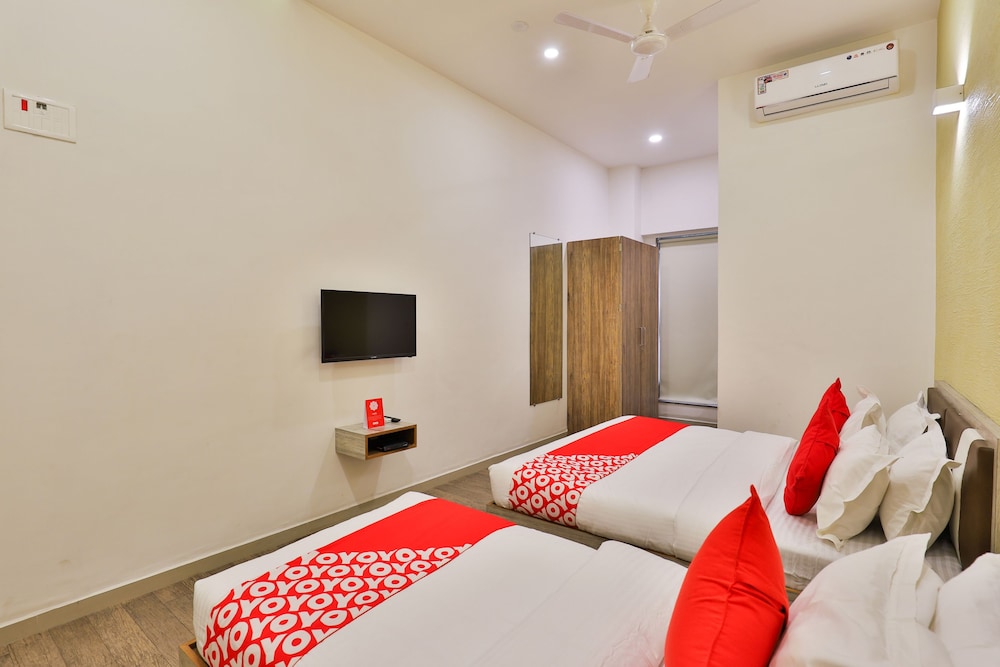 utsav galaxy rooms and banquet