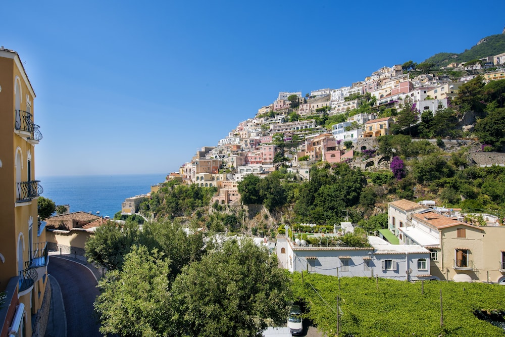positano