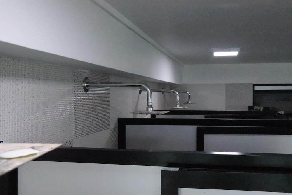 miracle city inn hostel