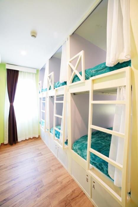 bed and bike curacao jan thiel