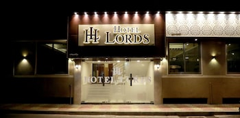hotel lords mumbai