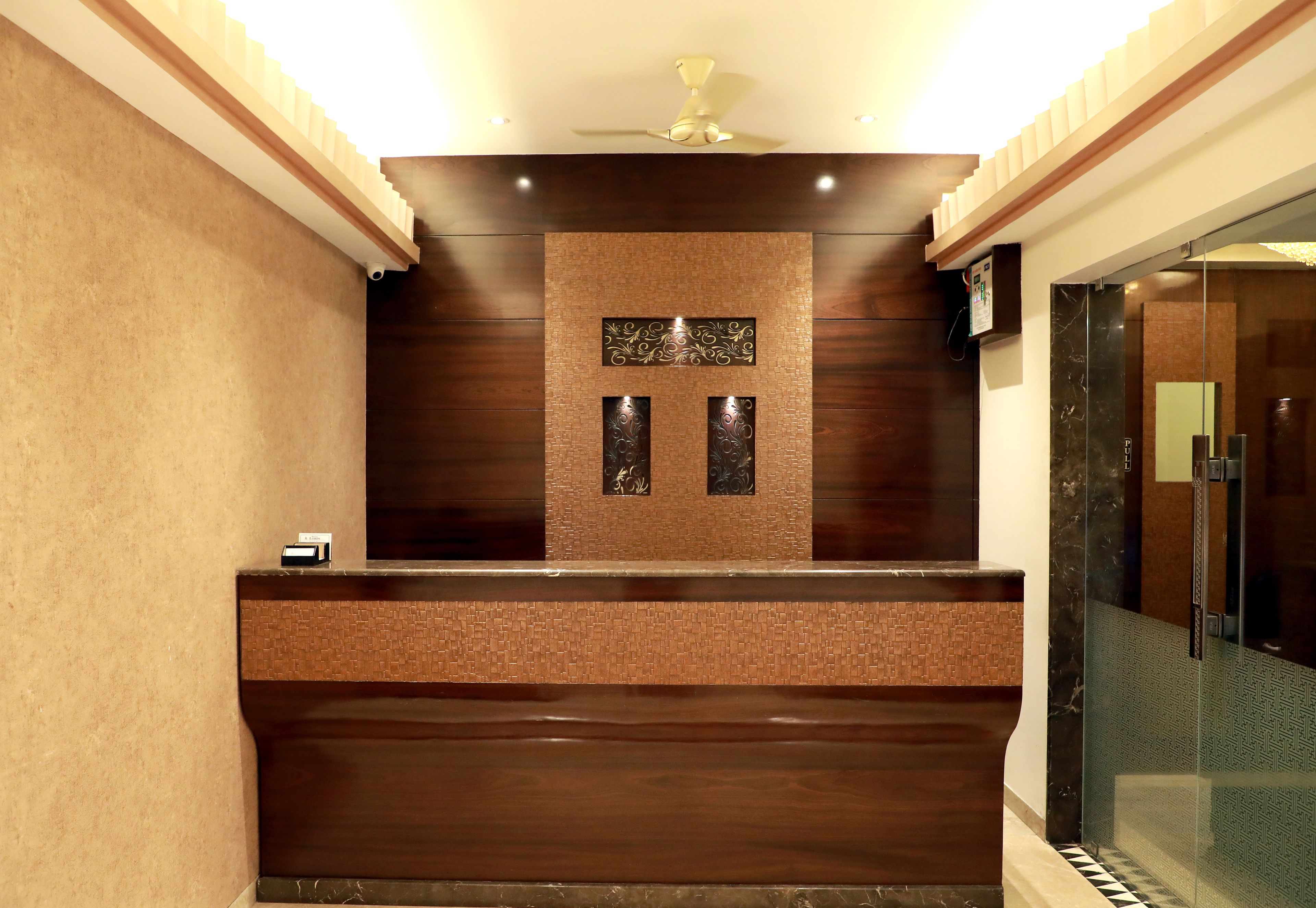 hotel lords mumbai