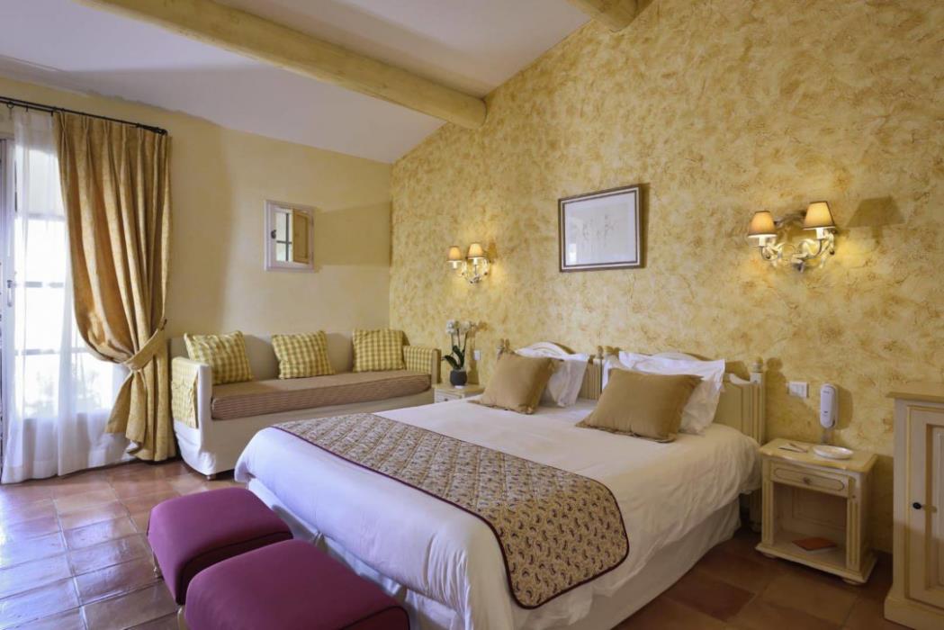 mas de loulivie hotel