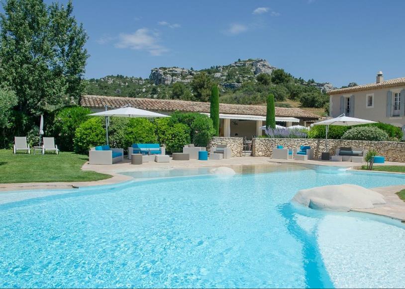 mas de loulivie hotel