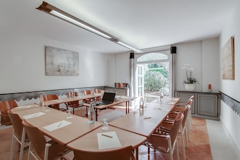 mas de loulivie hotel