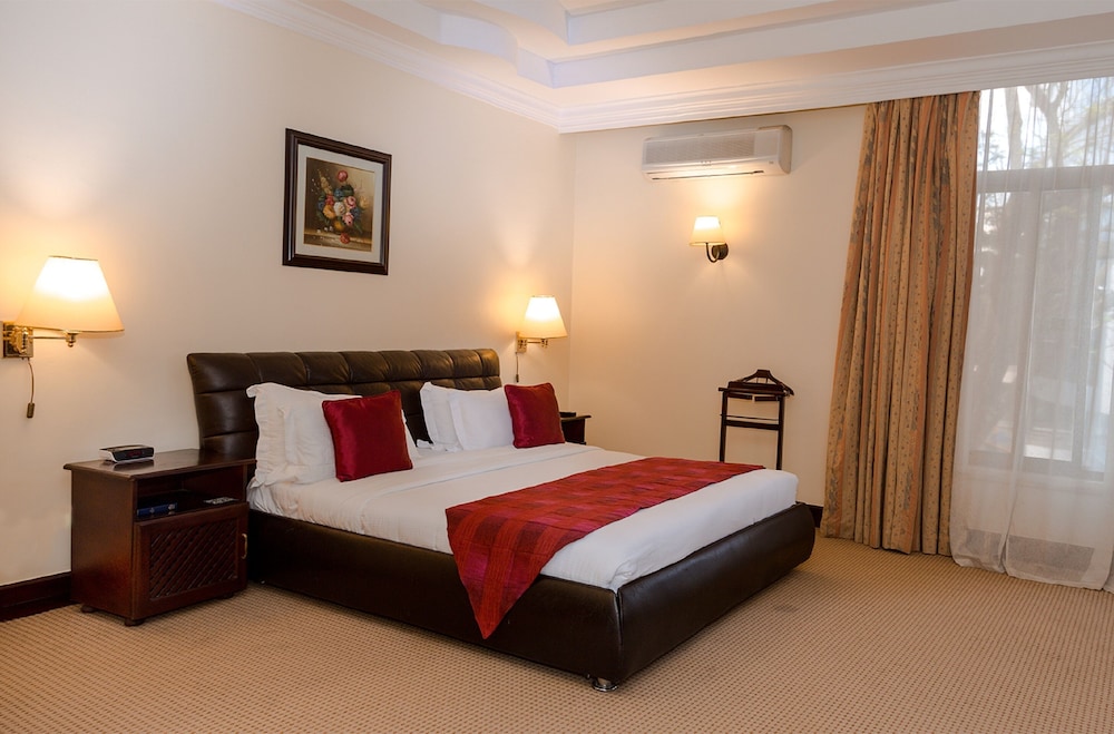 kibo palace hotel arusha