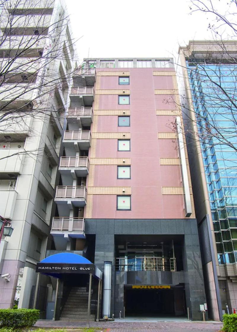 hamilton hotel blue