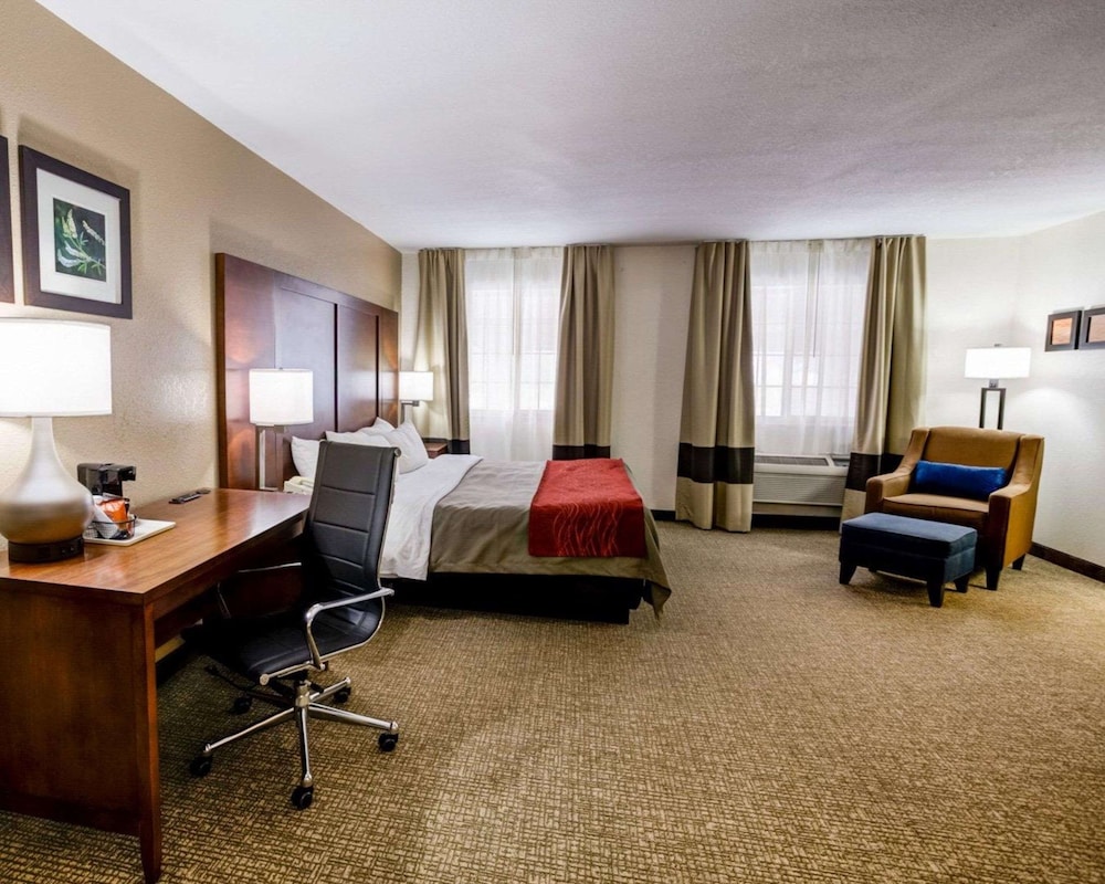comfort inn kearney liberty