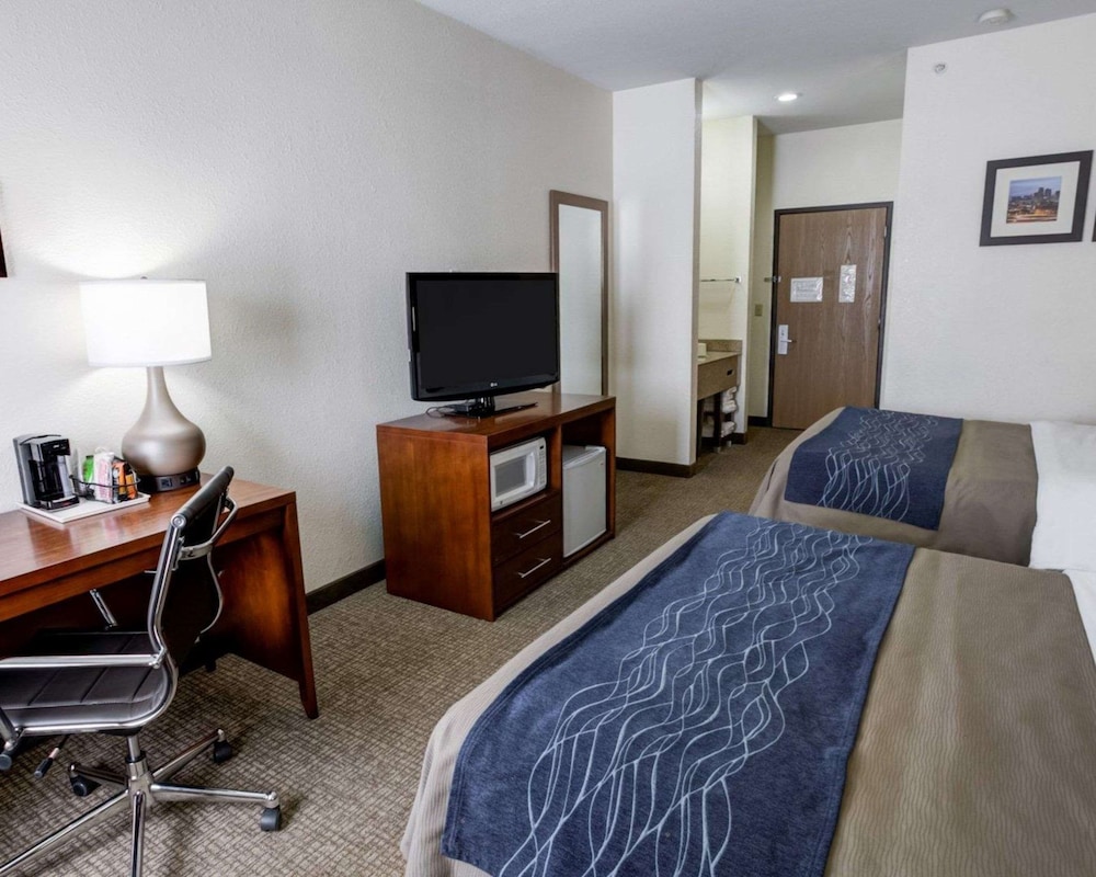 comfort inn kearney liberty