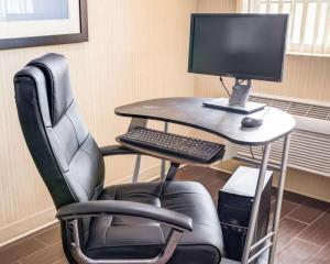 comfort inn kearney liberty