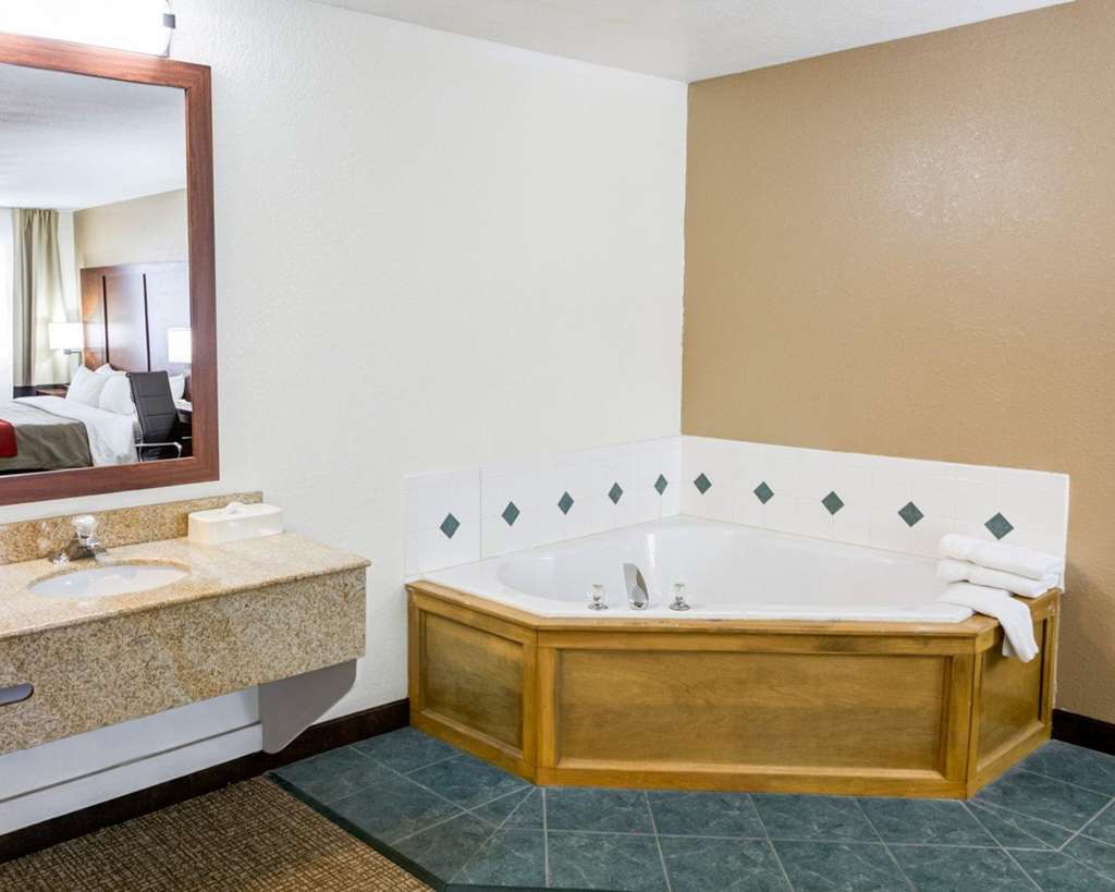 comfort inn kearney liberty