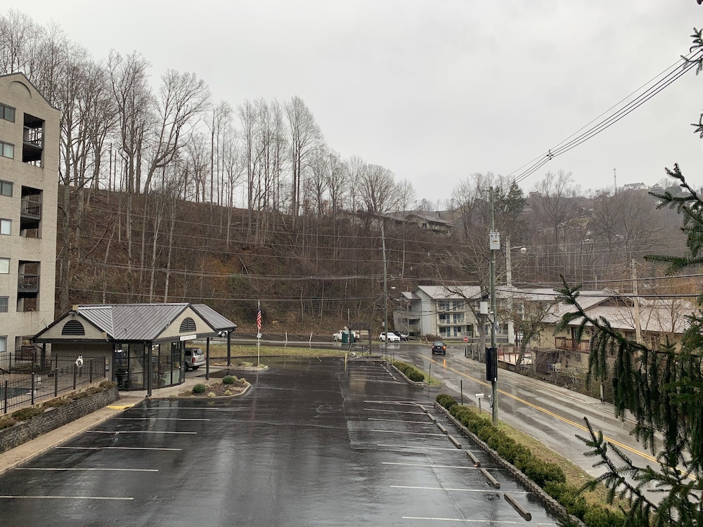 olde gatlinburg rentals