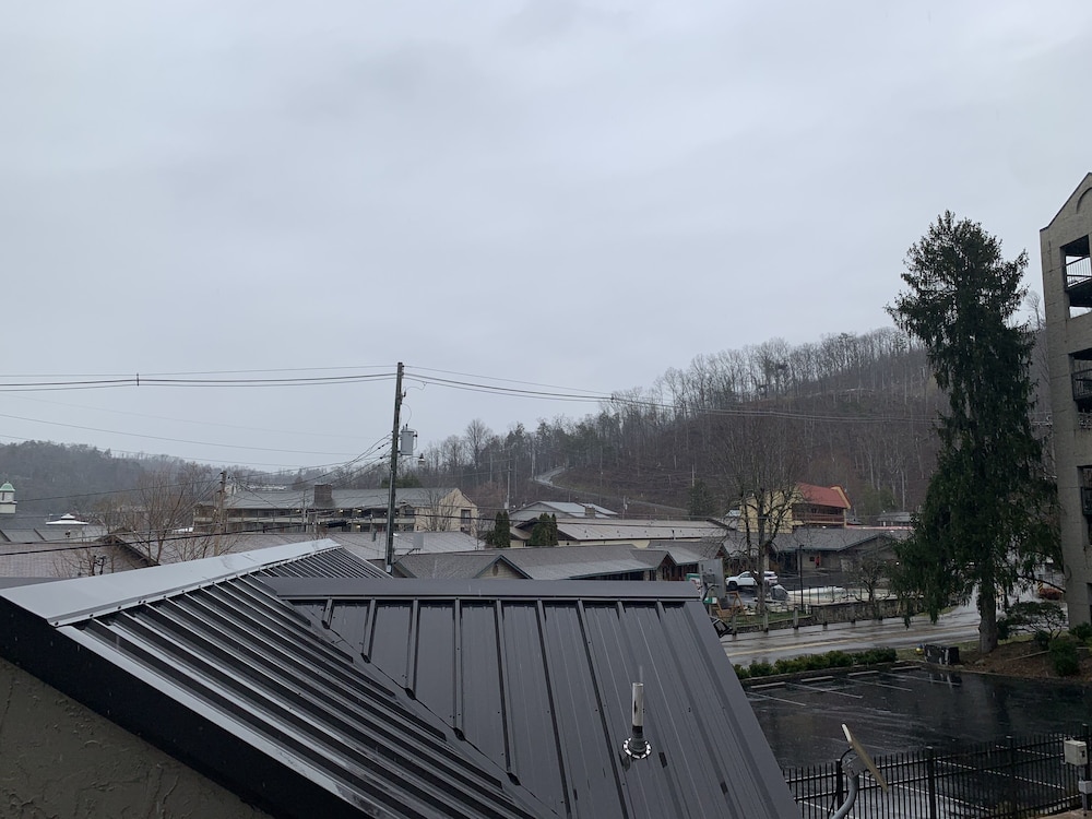 olde gatlinburg rentals