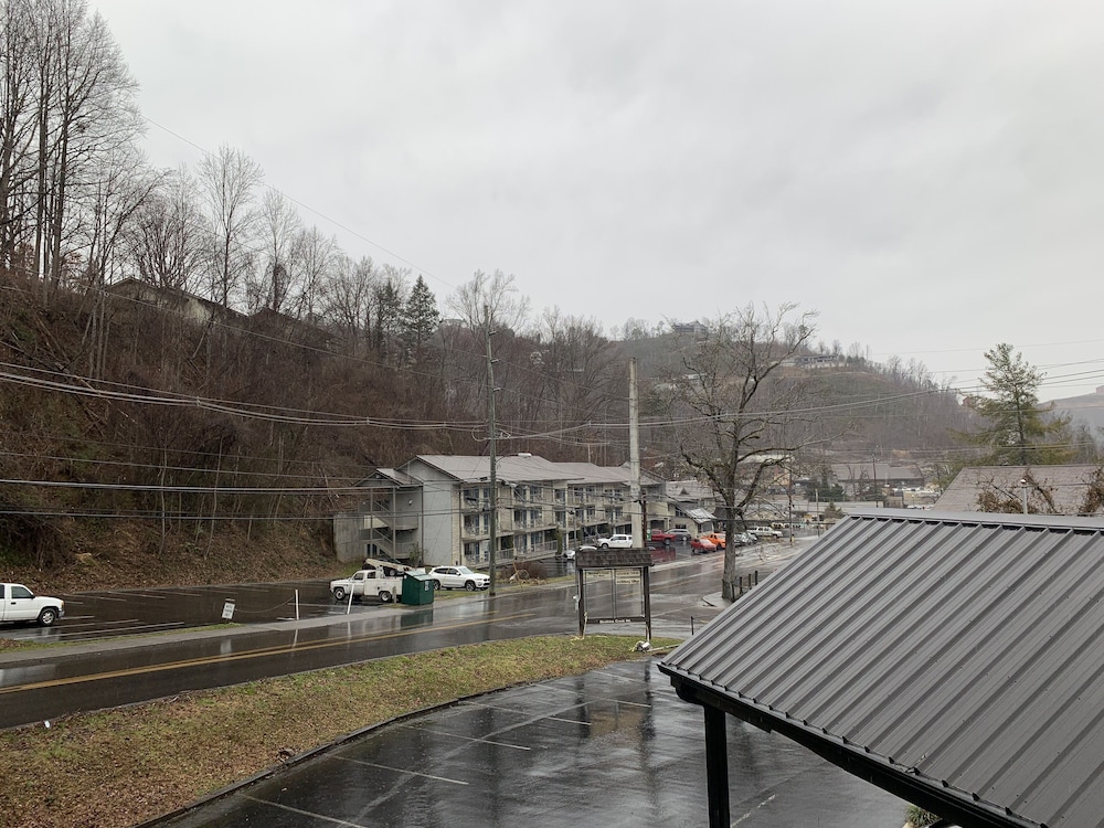 olde gatlinburg rentals