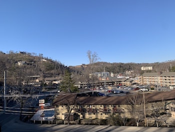 olde gatlinburg rentals