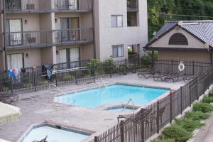 olde gatlinburg rentals