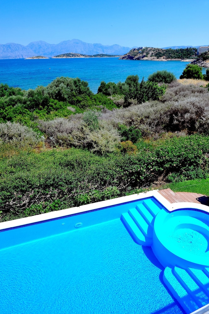 mirabella apartments