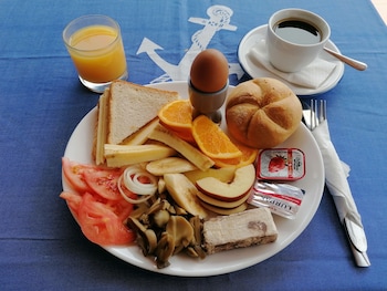 mirabella apartments