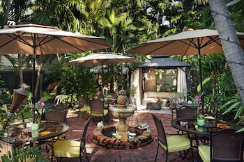 The Mermaid & Alligator,Florida>>Key West,3.5 star