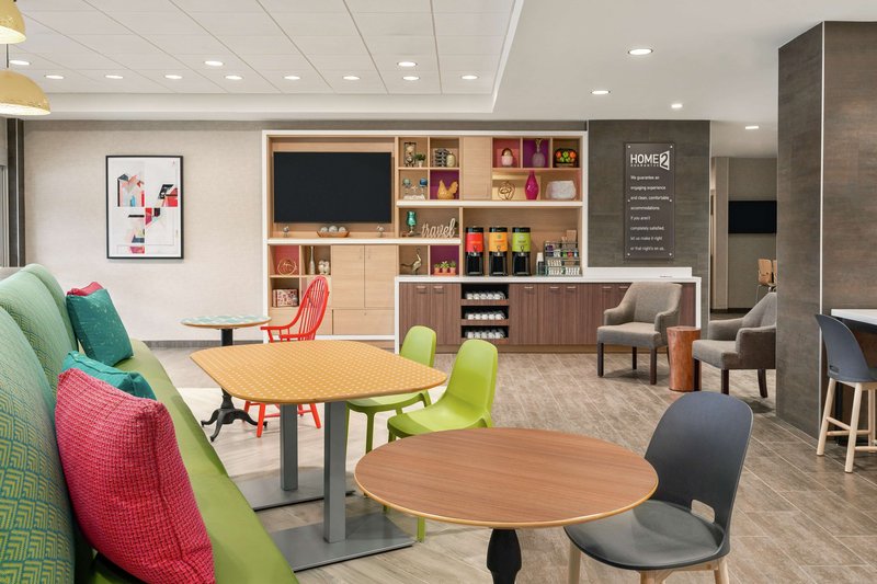 home2 suites by hilton harrisburg north