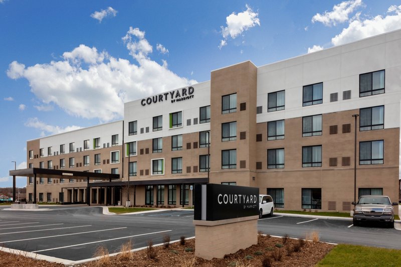 Courtyard By Marriott  East Lansing Okemos