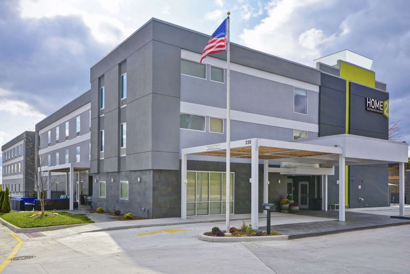 home2 suites by hilton grand rapids north