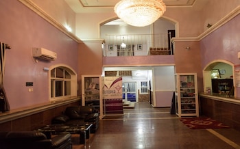 Utopia Hotel,Near Nnamdi Azikiwe Stadium,3.5 star