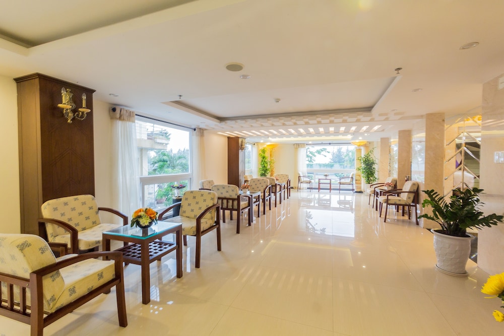 ocean view danang hotel