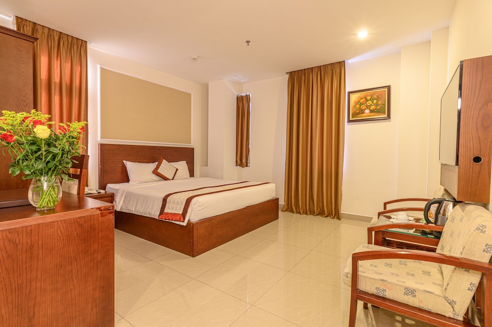 ocean view danang hotel