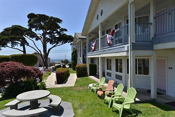 cayucos beach inn