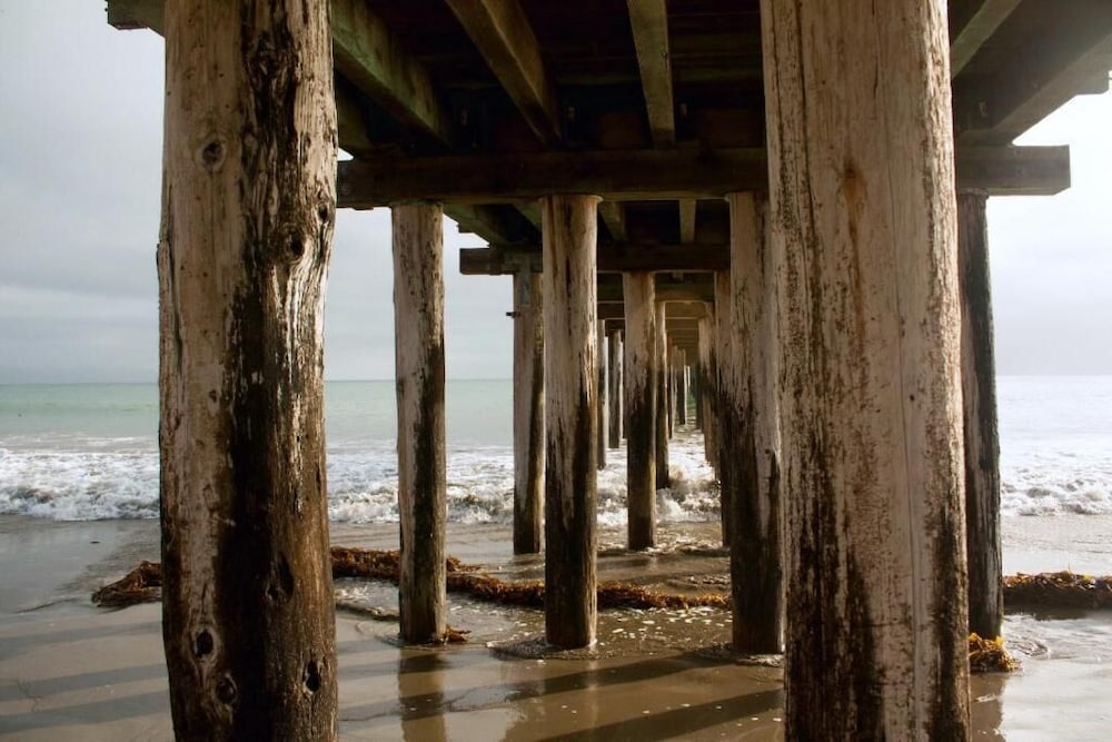 cayucos beach inn