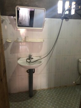 hoang hop homestay hostel