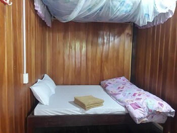 hoang hop homestay hostel