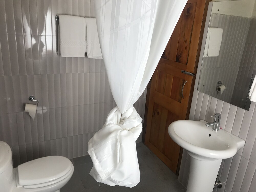 hotel kuenphen norbuding