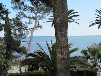 La Villa Mauresque,French Riviera>>Draguignan,5 star