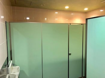 capsule hotel block room