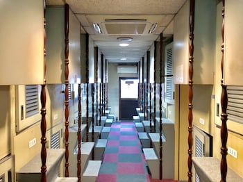 capsule hotel block room