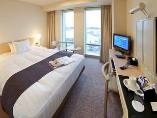 mercure yokosuka