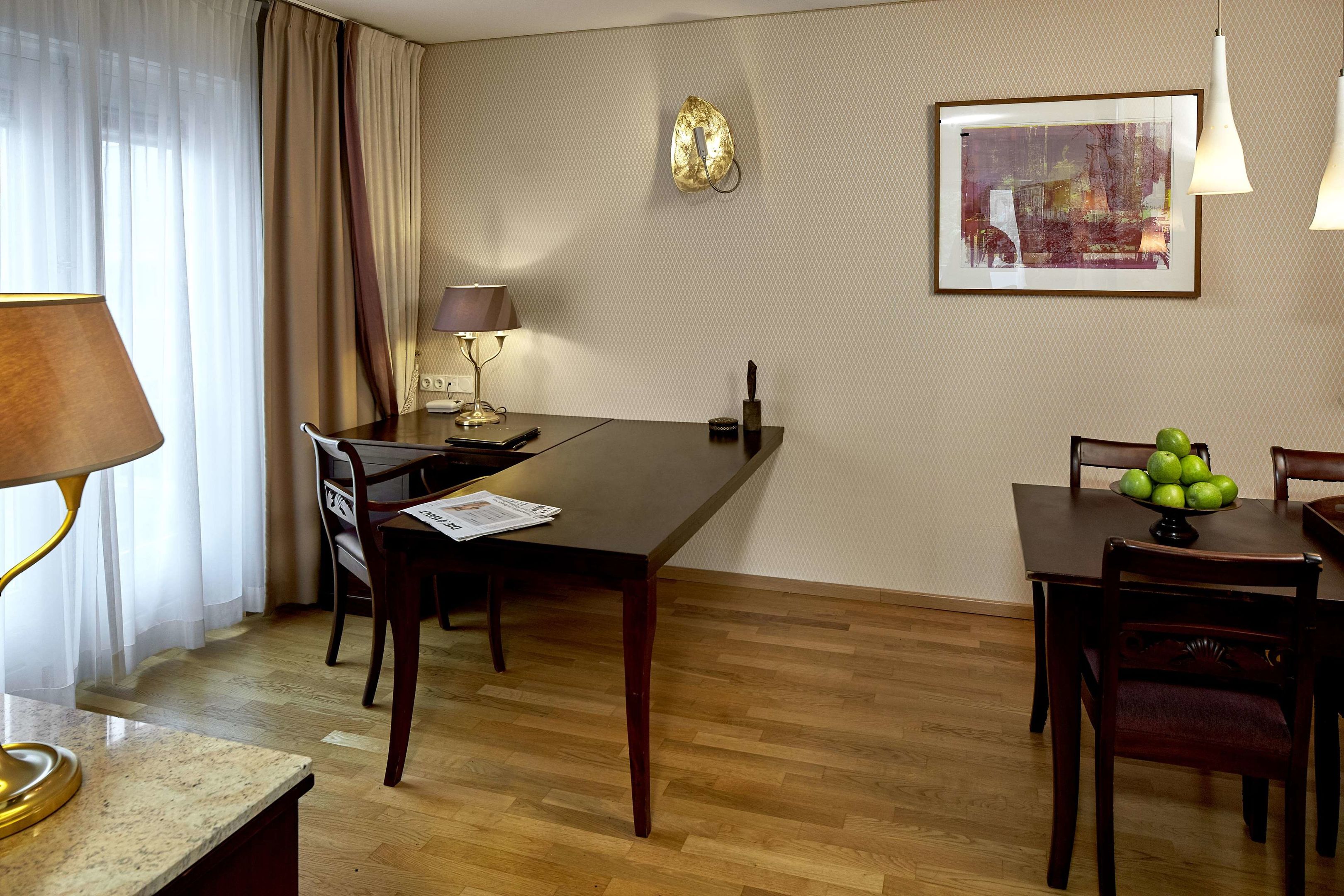grand hotel karel v
