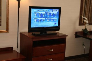 hampton inn and suites greensburg